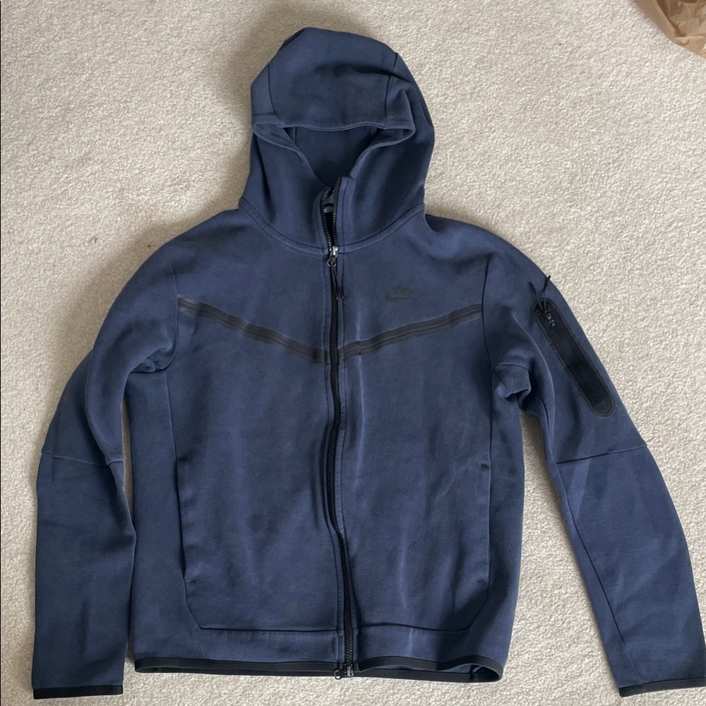 Nike Tech - Navy Blue